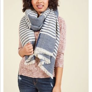 NWT ModCloth Blanket Scarf